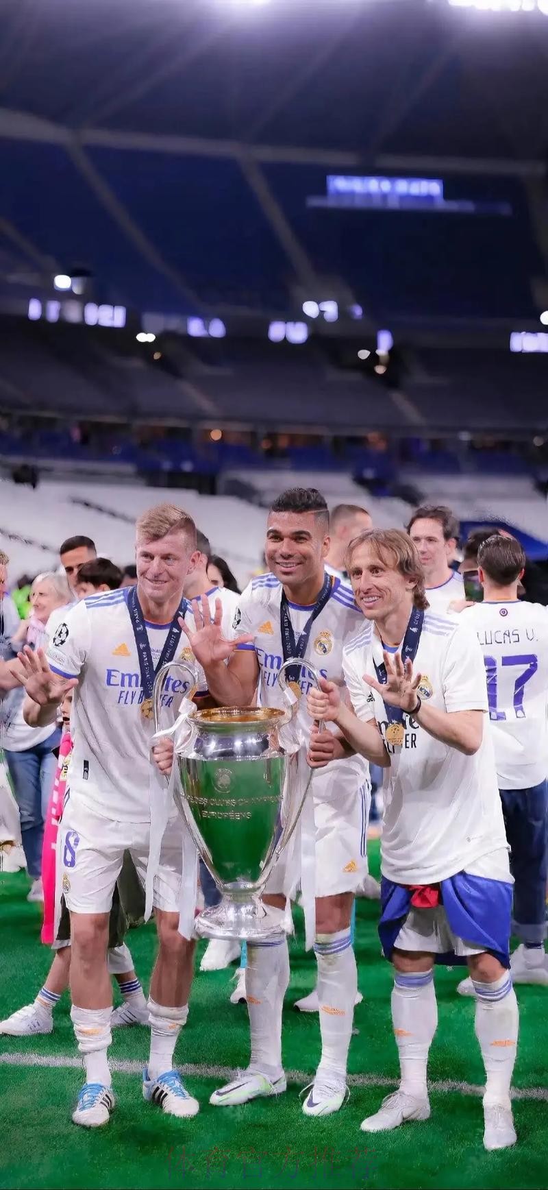 赛季11球!俱乐部生涯百球!皇马34岁大魔王史诗季